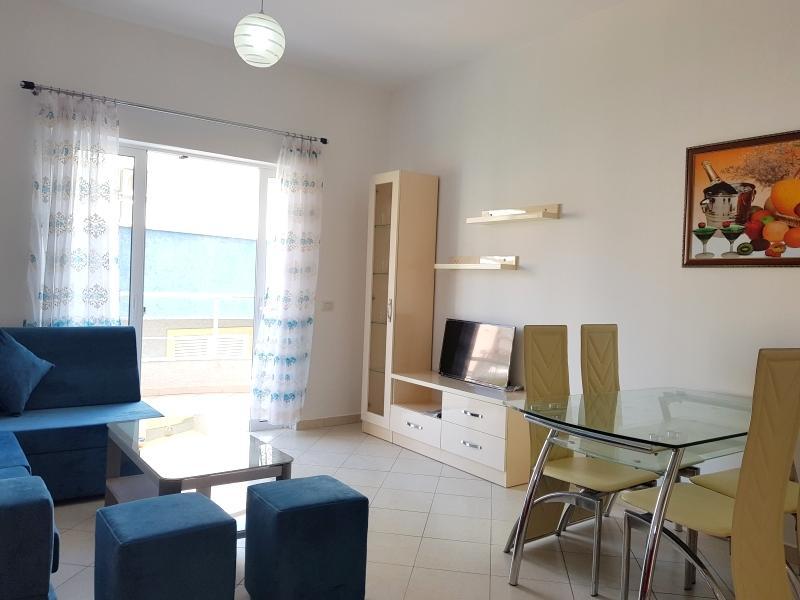 Holiday Apartment Alma Sarandë Esterno foto