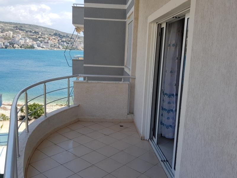 Holiday Apartment Alma Sarandë Esterno foto